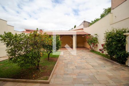 Casa à venda com 465m², 4 quartos e 4 vagasQuintal