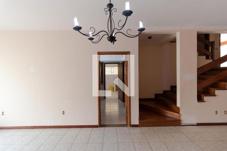 Casa à venda com 465m², 4 quartos e 4 vagasSala de Jantar