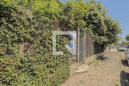 Casa para alugar com 300m², 5 quartos e 3 vagasFachada