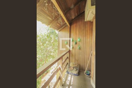 Casa para alugar com 300m², 5 quartos e 3 vagasSacada do quarto 3