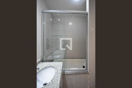 Apartamento à venda com 83m², 1 quarto e 2 vagas Apartamento à venda com 83m², 1 quarto e 2 vagasBanheiro suíte