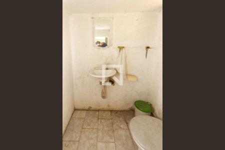 Casa à venda com 153m², 2 quartos e 2 vagas Casa à venda com 153m², 2 quartos e 2 vagasLavabo no Deposito