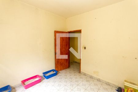 Casa à venda com 153m², 2 quartos e 2 vagas Casa à venda com 153m², 2 quartos e 2 vagasQuarto