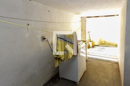 Casa à venda com 153m², 2 quartos e 2 vagas Casa à venda com 153m², 2 quartos e 2 vagasÁrea de Serviço