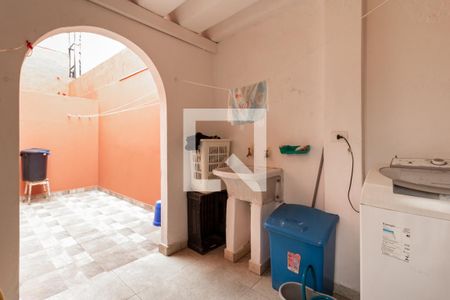 Área de Serviço de casa à venda com 4 quartos, 130m² em Planalto Paulista, São Paulo