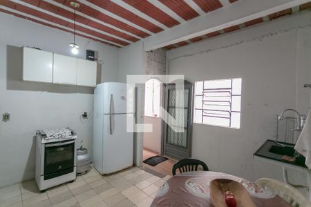Casa à venda com 360m², 8 quartos e 1 vaga Casa à venda com 360m², 8 quartos e 1 vagaCozinha 1