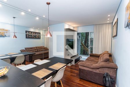 Sala de apartamento à venda com 3 quartos, 60m² em Jardim Íris, São Paulo