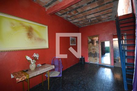 Sala de casa para alugar com 2 quartos, 15m² em Bento Ribeiro, Rio de Janeiro