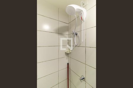 Apartamento à venda com 40m², 2 quartos e sem vagaBanheiro - Chuveiro