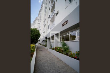 Apartamento para alugar com 68m², 2 quartos e 1 vagaFachada do bloco