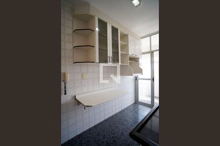 Apartamento para alugar com 68m², 2 quartos e 1 vagaCozinha