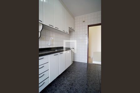 Apartamento para alugar com 68m², 2 quartos e 1 vagaCozinha