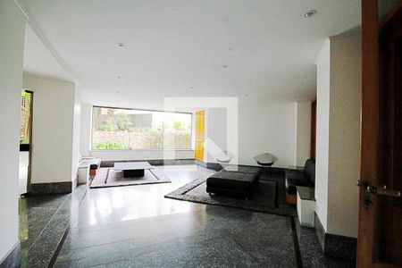 Apartamento à venda com 320m², 3 quartos e 3 vagasÁrea comum - Salão de festas