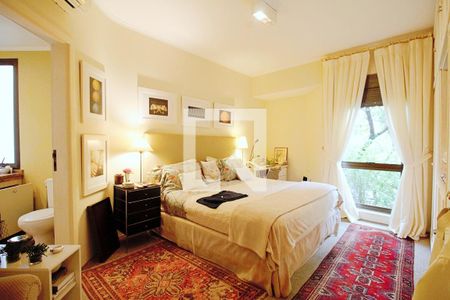 Apartamento à venda com 320m², 3 quartos e 3 vagasSuíte 2