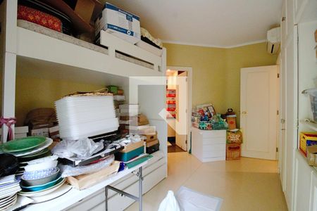 Apartamento à venda com 320m², 3 quartos e 3 vagas Suíte 3