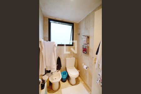 Apartamento à venda com 320m², 3 quartos e 3 vagasBanheiro da Suíte 1