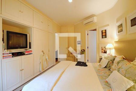 Apartamento à venda com 320m², 3 quartos e 3 vagas Suíte 1