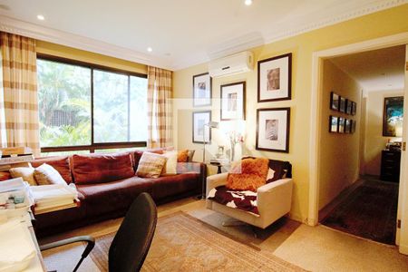 Apartamento à venda com 320m², 3 quartos e 3 vagasSala de TV