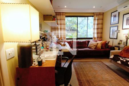 Apartamento à venda com 320m², 3 quartos e 3 vagasSala de TV