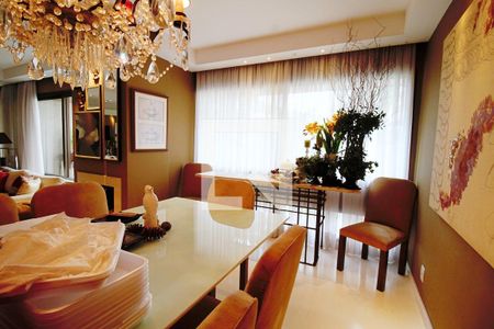 Sala de Jantar de apartamento à venda com 3 quartos, 320m² em Real Parque, São Paulo