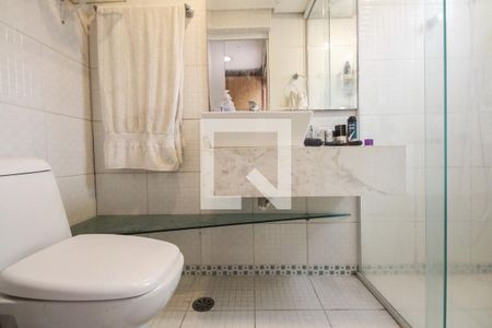 Casa à venda com 126m², 2 quartos e 1 vagaBanheiro Suíte 2