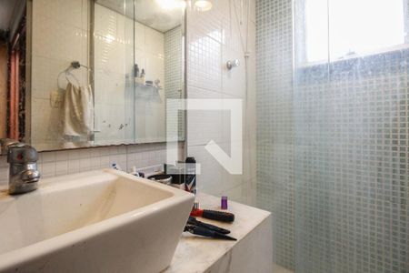 Casa à venda com 126m², 2 quartos e 1 vagaBanheiro Suíte 2