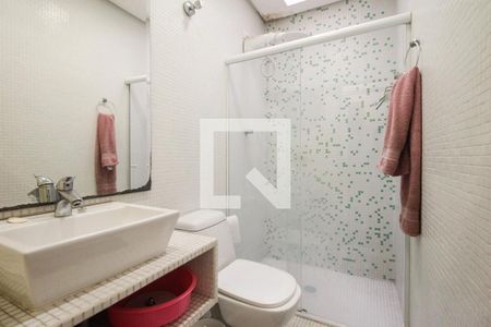 Casa à venda com 126m², 2 quartos e 1 vagaBanheiro Suíte 1