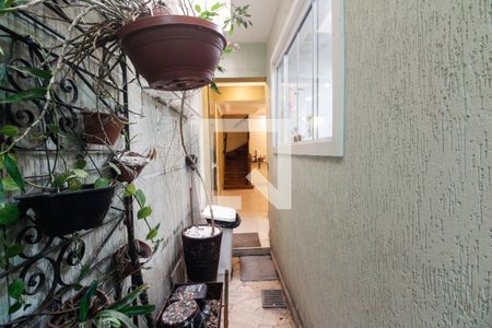 Casa à venda com 126m², 2 quartos e 1 vagaCorredor Lateral 