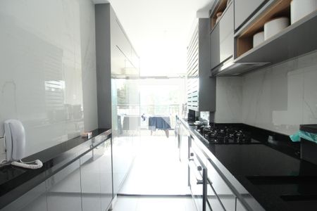 Apartamento à venda com 76m², 2 quartos e 2 vagasCozinha