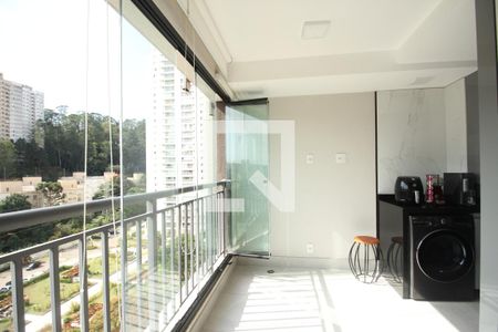 Varanda de apartamento à venda com 2 quartos, 76m² em Vila Andrade, São Paulo