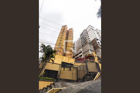 Apartamento à venda com 83m², 3 quartos e 2 vagasFachada