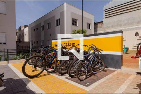 Apartamento à venda com 42m², 2 quartos e sem vaga Apartamento à venda com 42m², 2 quartos e sem vagaBicicletário