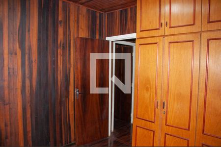 Quarto 2 de casa à venda com 5 quartos, 800m² em Jardim Riacho das Pedras, Contagem