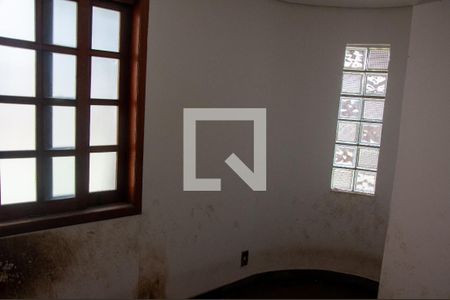 Casa à venda com 800m², 5 quartos e 6 vagasQuarto 3