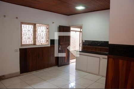 Casa à venda com 800m², 5 quartos e 6 vagasCozinha