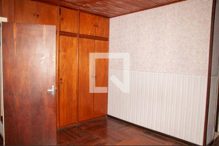 Casa à venda com 800m², 5 quartos e 6 vagasSuíte 1