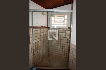 Casa à venda com 800m², 5 quartos e 6 vagasBanheiro da Suíte 2