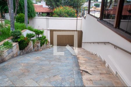 Casa à venda com 800m², 5 quartos e 6 vagasGaragem