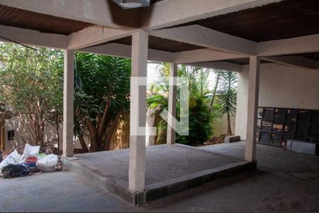 Casa à venda com 800m², 5 quartos e 6 vagasGaragem