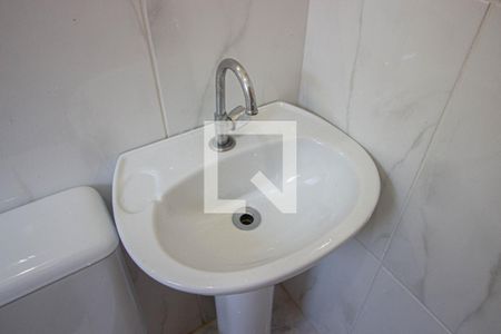 Casa de condomínio para alugar com 75m², 2 quartos e 1 vaga Casa de condomínio para alugar com 75m², 2 quartos e 1 vagaVaso