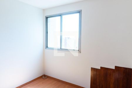 Quarto 1 de apartamento à venda com 2 quartos, 550m² em Vila Guarani (z Sul), São Paulo