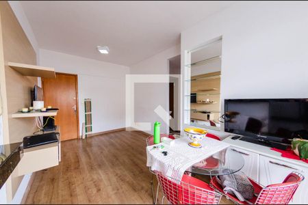 Sala de apartamento para alugar com 2 quartos, 50m² em Nova Granada, Belo Horizonte