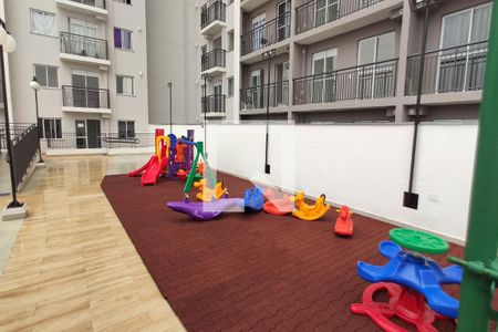 Apartamento à venda com 38m², 2 quartos e sem vagaÁrea comum - Playground