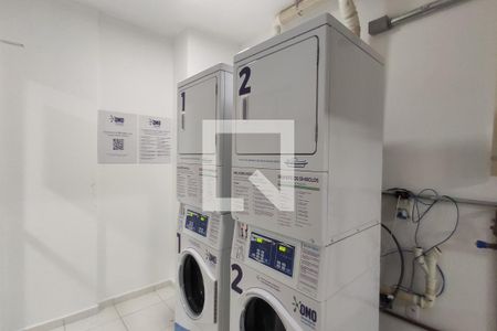 Apartamento à venda com 38m², 2 quartos e sem vagaÁrea comum - Lavanderia