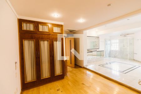 Apartamento para alugar com 240m², 3 quartos e 3 vagas Apartamento para alugar com 240m², 3 quartos e 3 vagasSuíte 1