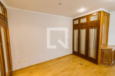 Apartamento para alugar com 240m², 3 quartos e 3 vagas Apartamento para alugar com 240m², 3 quartos e 3 vagasSuíte 1
