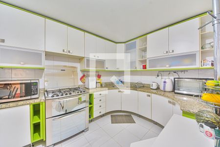 Casa à venda com 465m², 4 quartos e 6 vagas