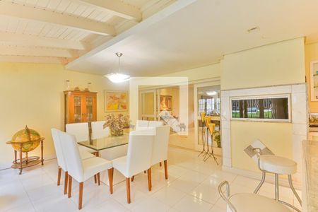 Casa à venda com 465m², 4 quartos e 6 vagas