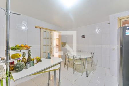 Casa à venda com 465m², 4 quartos e 6 vagas