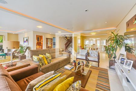 Casa à venda com 465m², 4 quartos e 6 vagas